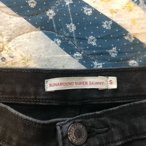 Runaround super skinny jeggings